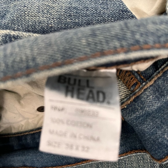 Bullhead jeans - Picture 2 of 2